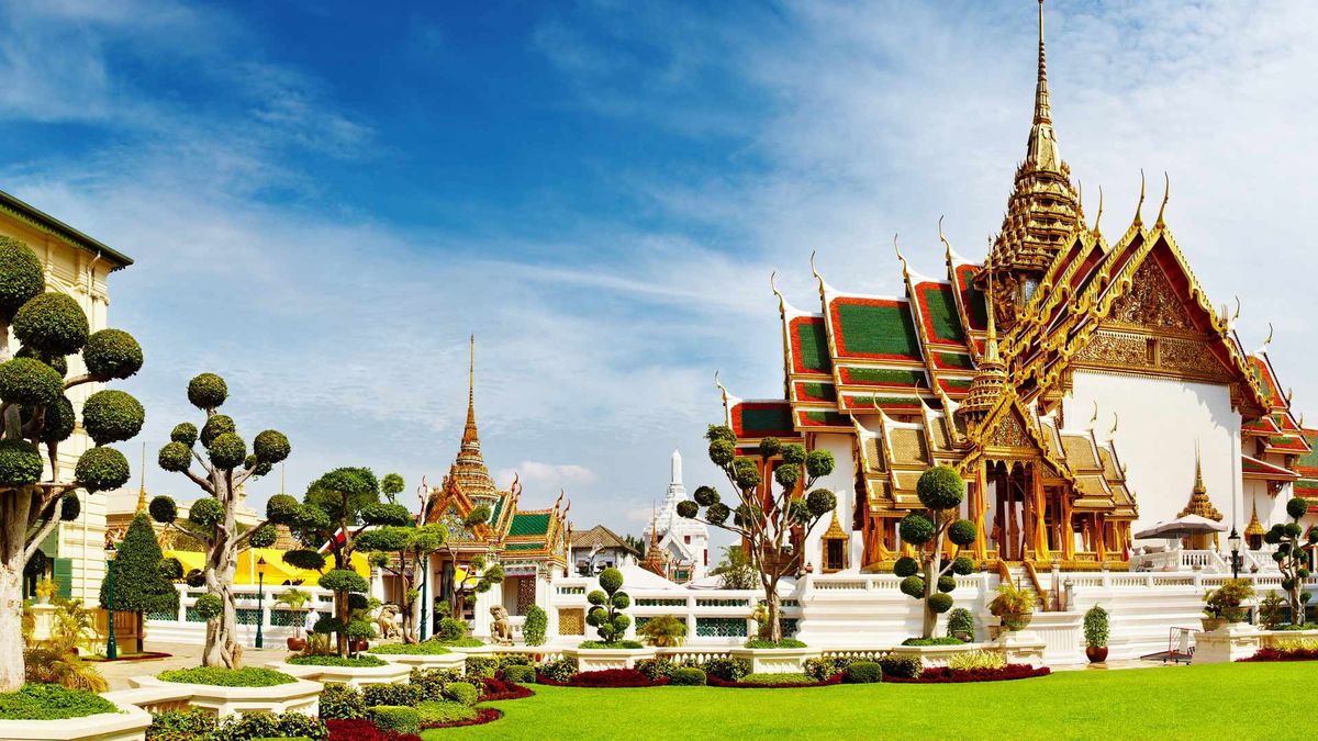 Большой-дворец-Бангкок.jpg