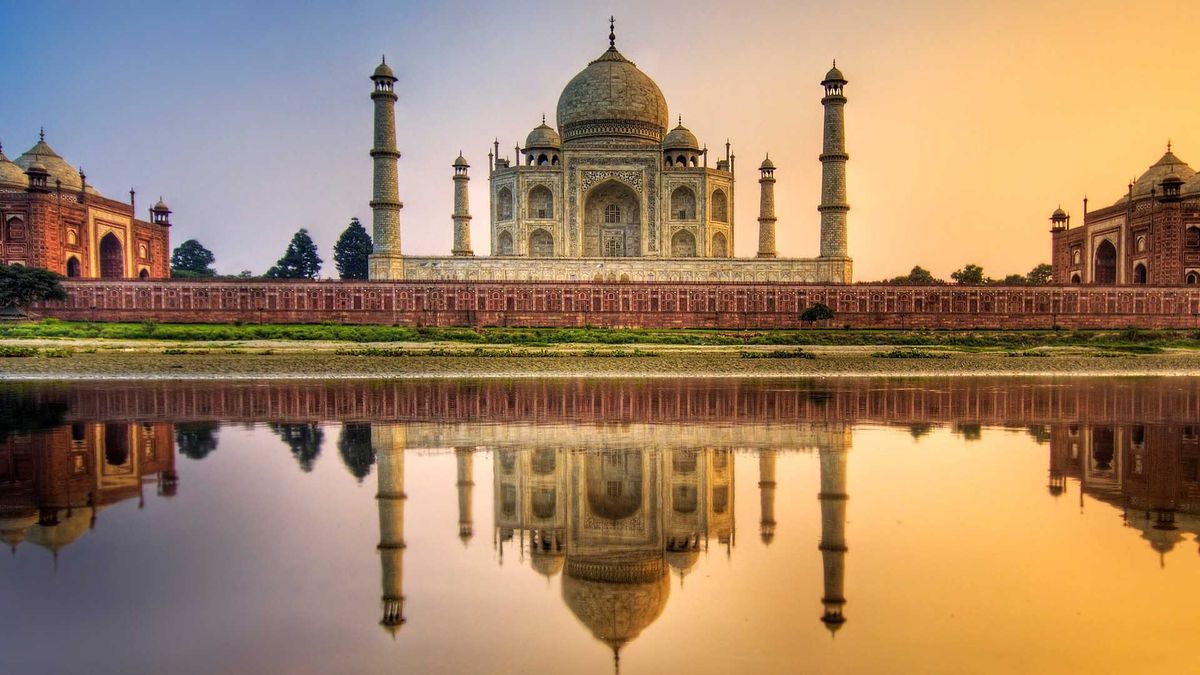 Taj-Mahal-India.jpg