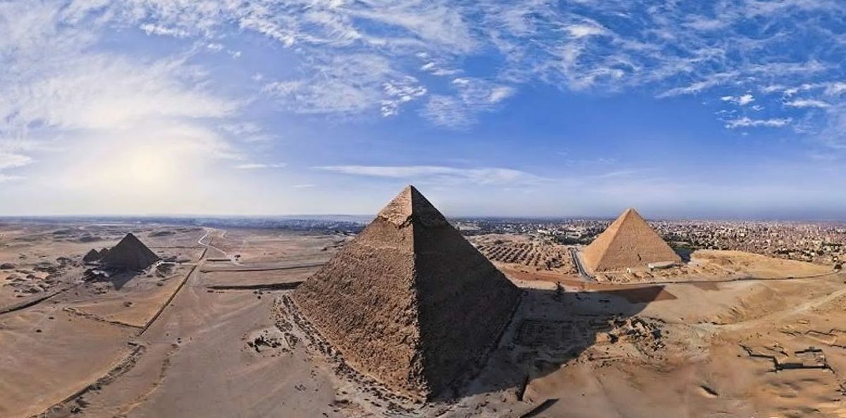 Пирамиды-Гизы-Giza-Necropolis.jpg