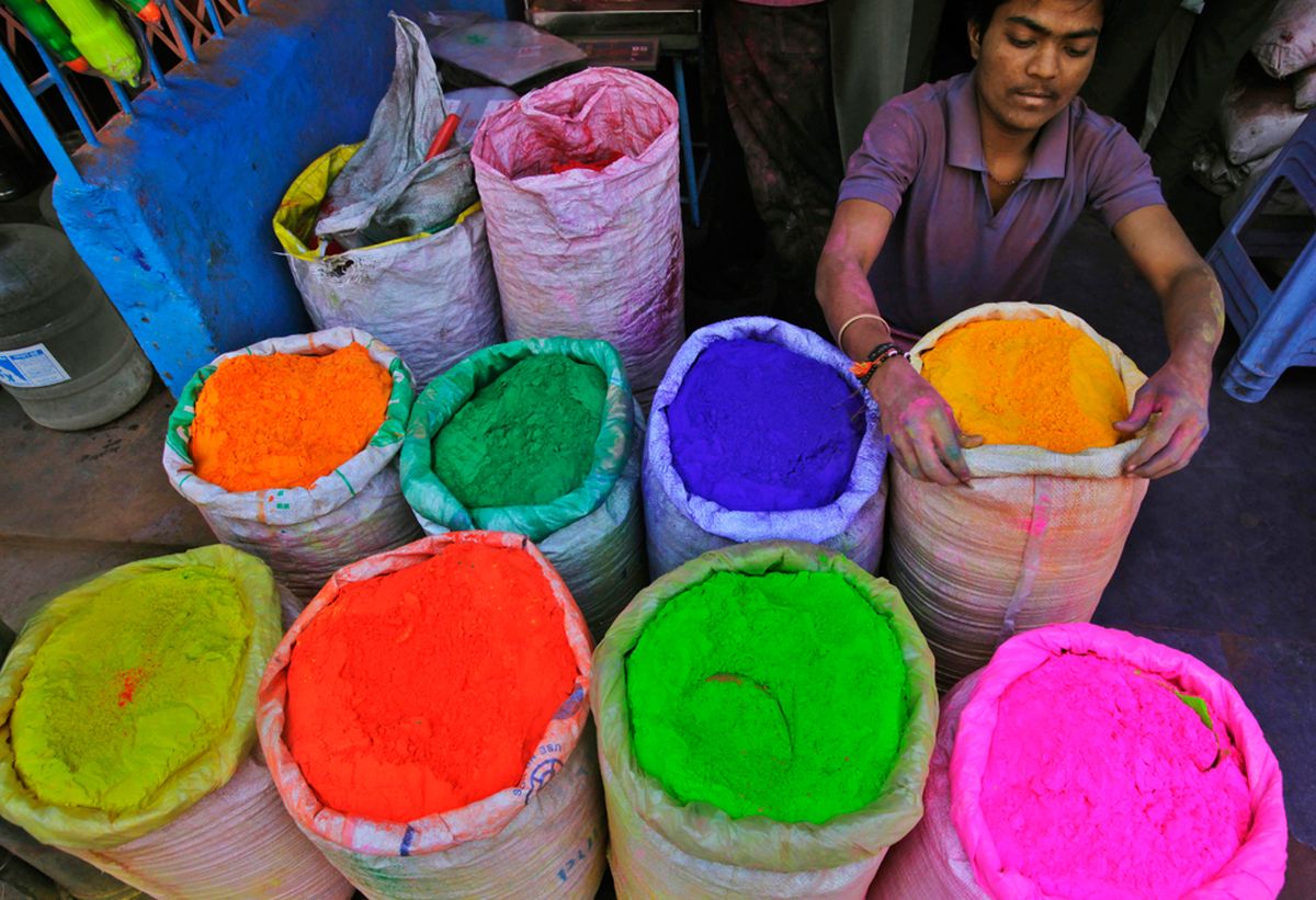 Индийский-праздник-красок.jpg