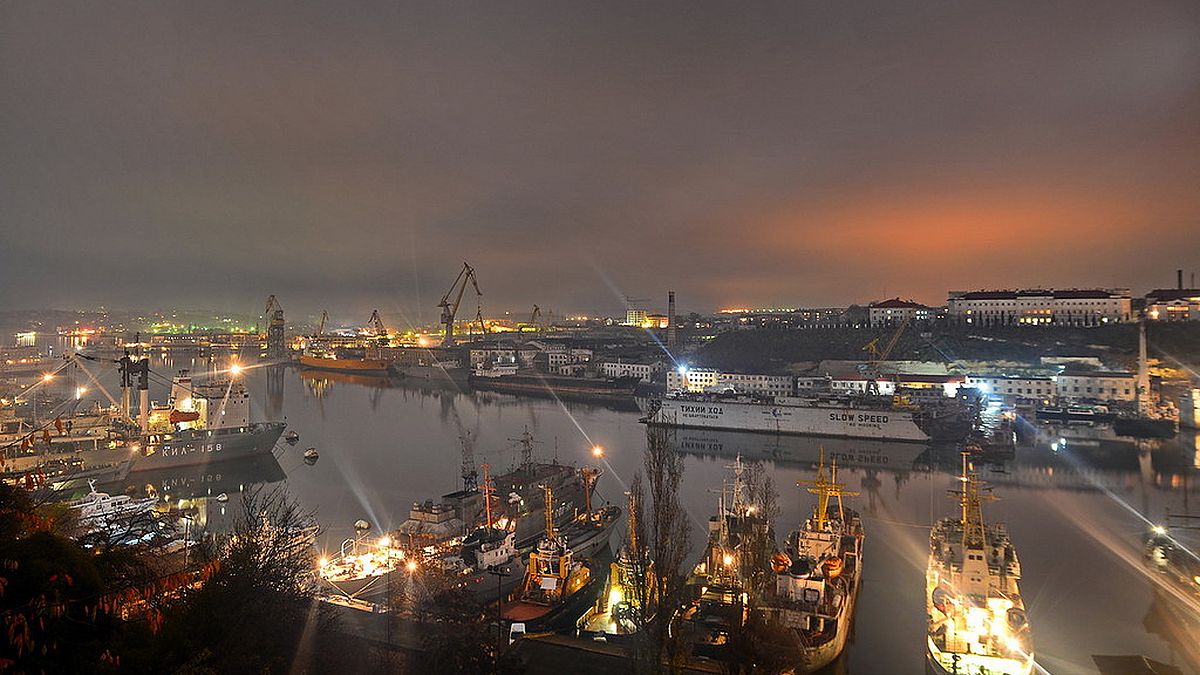 Севастополь-порт.jpg