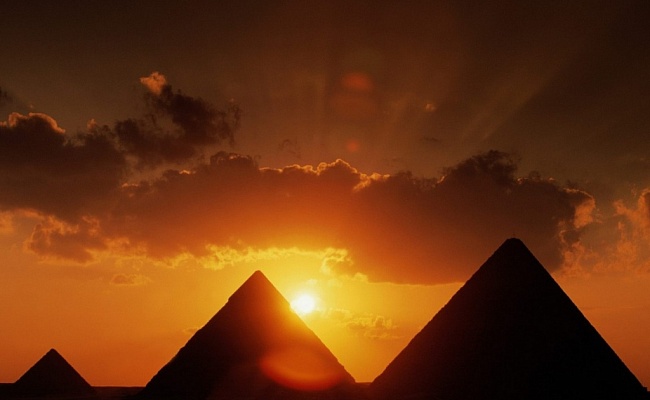 Пирамиды в Гизе, Каир, Египет