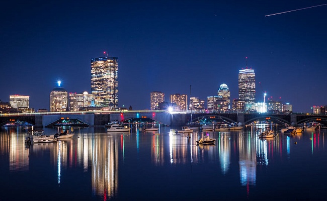 Ночной зимний Бостон